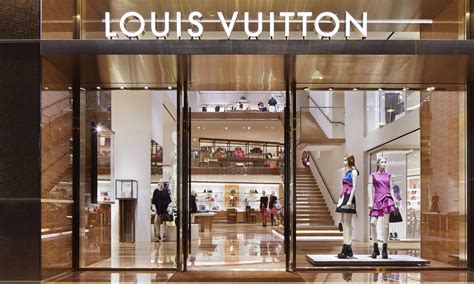 louis vuitton 5 canton road.